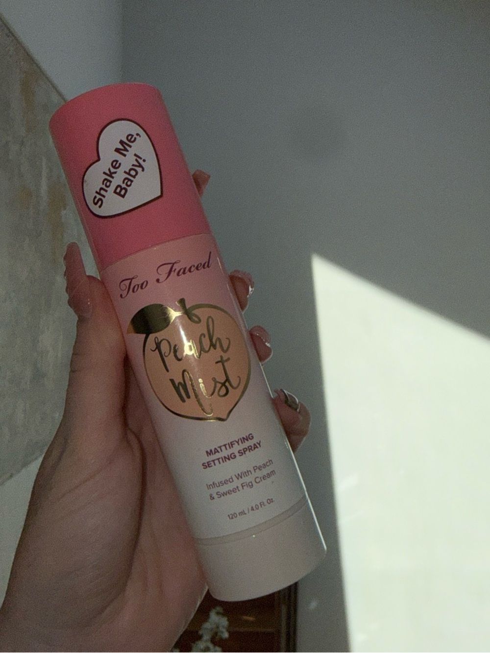 Too Faced Peach Mist Mattifying Setting Spray - Pink Peach Gold